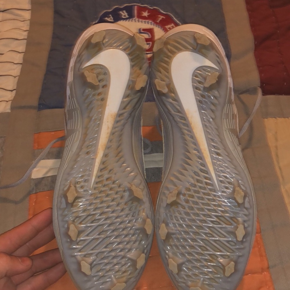 Have numerous pairs of cleats don’t need these